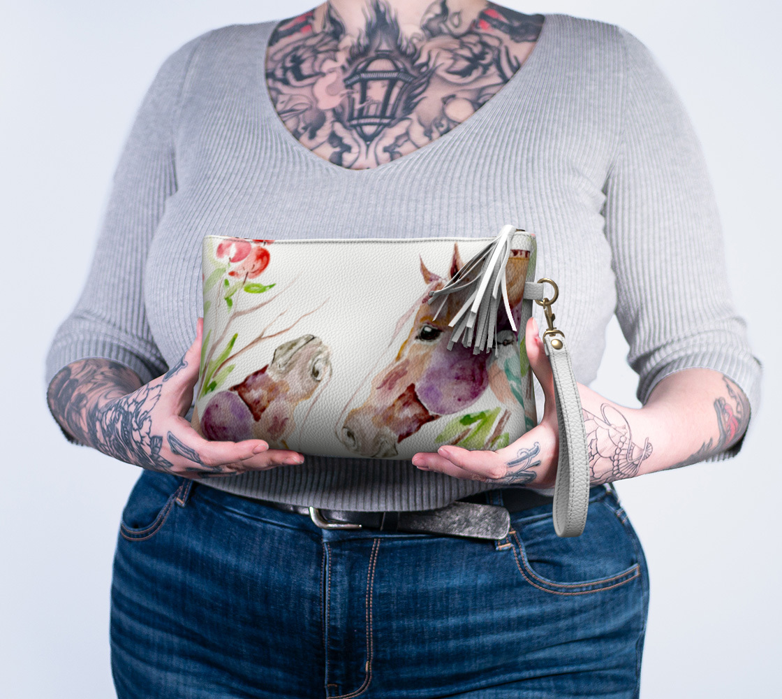 Cherry Clutch